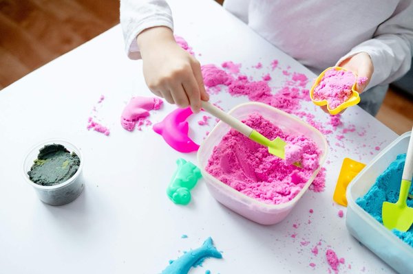 Quels sont les avantages du sable magique en tant que jeu éducatif pour votre enfant ?